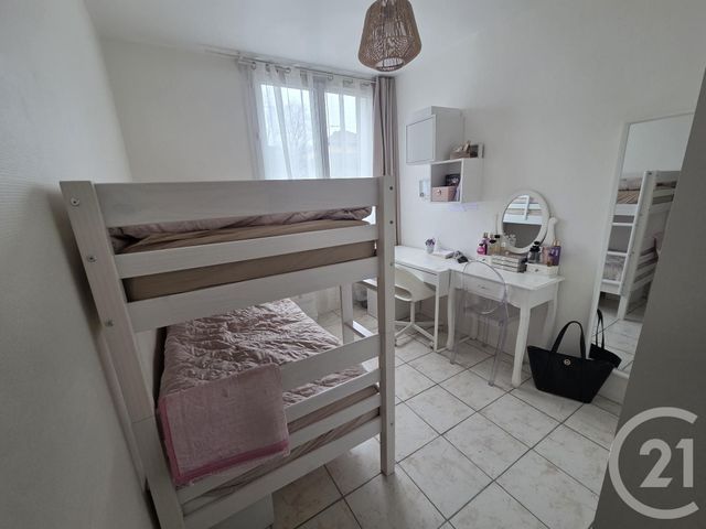 Appartement T4 à vendre - 4 pièces - 67.79 m2 - BESANCON - 25 - FRANCHE-COMTE - Century 21 Avenir Immobilier