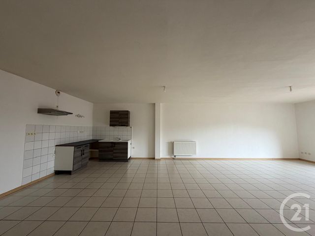 Appartement F4 à louer - 4 pièces - 112.0 m2 - MAMIROLLE - 25 - FRANCHE-COMTE - Century 21 Avenir Immobilier