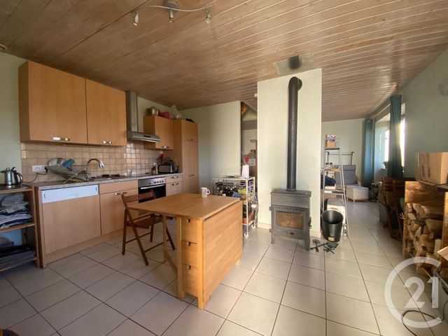 Appartement F4 à louer - 4 pièces - 69.7 m2 - MONTROND LE CHATEAU - 25 - FRANCHE-COMTE - Century 21 Avenir Immobilier