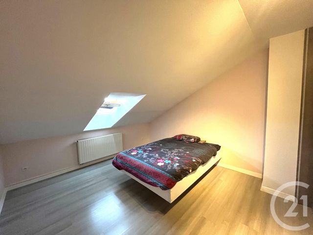 Appartement T3 à louer - 3 pièces - 62.85 m2 - SAONE - 25 - FRANCHE-COMTE - Century 21 Avenir Immobilier