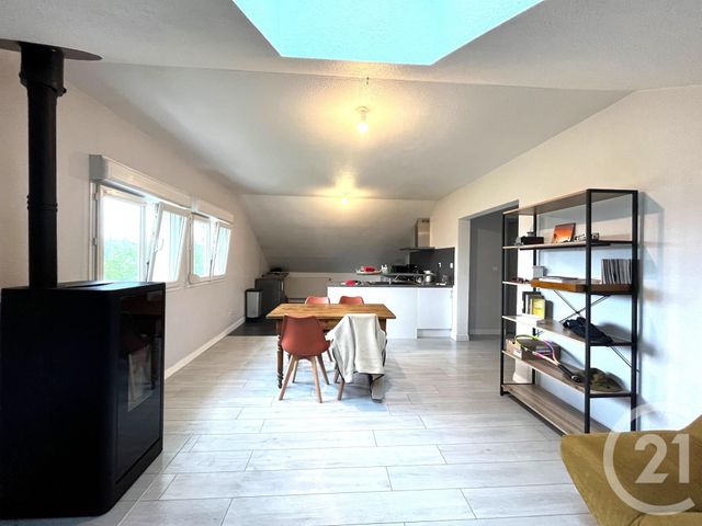 Appartement T3 à louer - 3 pièces - 62.85 m2 - SAONE - 25 - FRANCHE-COMTE - Century 21 Avenir Immobilier