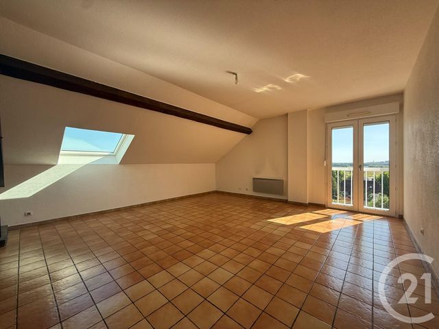 Appartement F3 à vendre - 3 pièces - 76.55 m2 - GENNES - 25 - FRANCHE-COMTE - Century 21 Avenir Immobilier