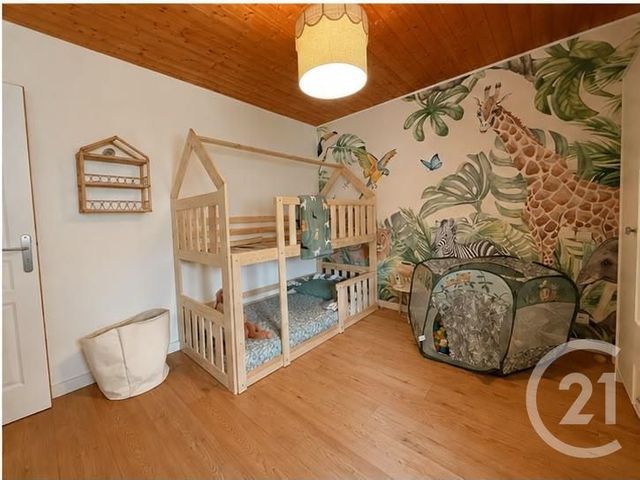 Appartement F4 à louer - 4 pièces - 118.0 m2 - LE GRATTERIS - 25 - FRANCHE-COMTE - Century 21 Avenir Immobilier