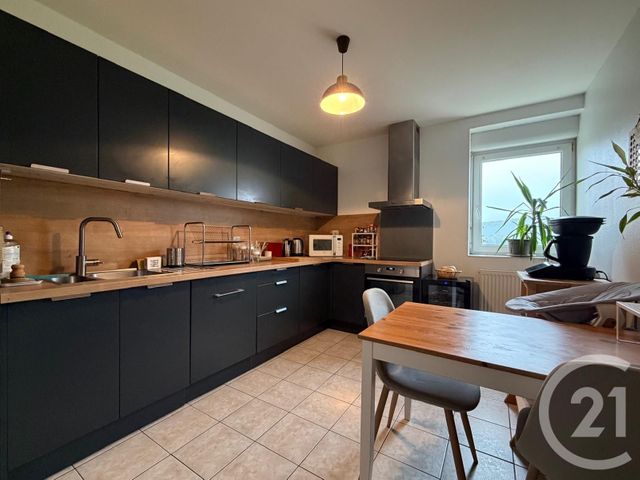 Appartement F3 à vendre - 3 pièces - 82.1 m2 - SAONE - 25 - FRANCHE-COMTE - Century 21 Avenir Immobilier