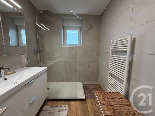 Appartement F3 à vendre - 3 pièces - 82.1 m2 - SAONE - 25 - FRANCHE-COMTE - Century 21 Avenir Immobilier