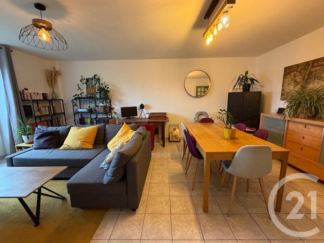 Appartement F3 à vendre - 3 pièces - 82.1 m2 - SAONE - 25 - FRANCHE-COMTE - Century 21 Avenir Immobilier