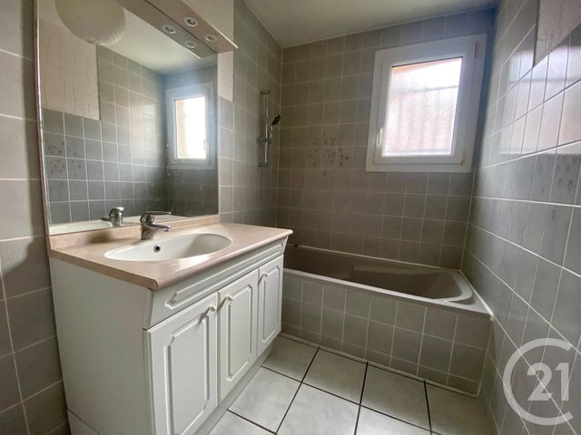 maison à louer - 4 pièces - 110.5 m2 - MORRE - 25 - FRANCHE-COMTE - Century 21 Avenir Immobilier
