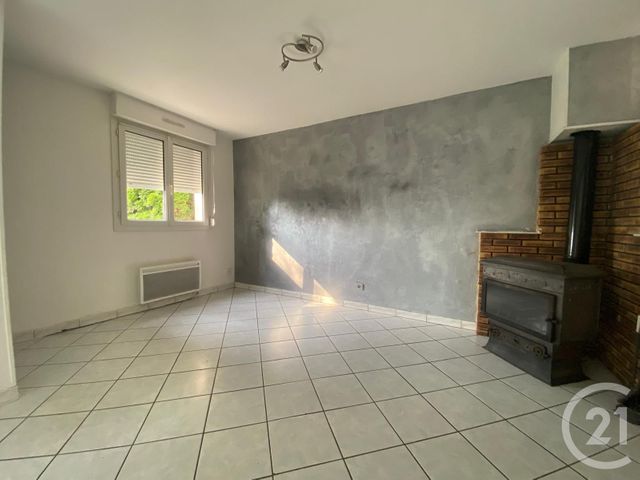 maison à louer - 4 pièces - 110.5 m2 - MORRE - 25 - FRANCHE-COMTE - Century 21 Avenir Immobilier