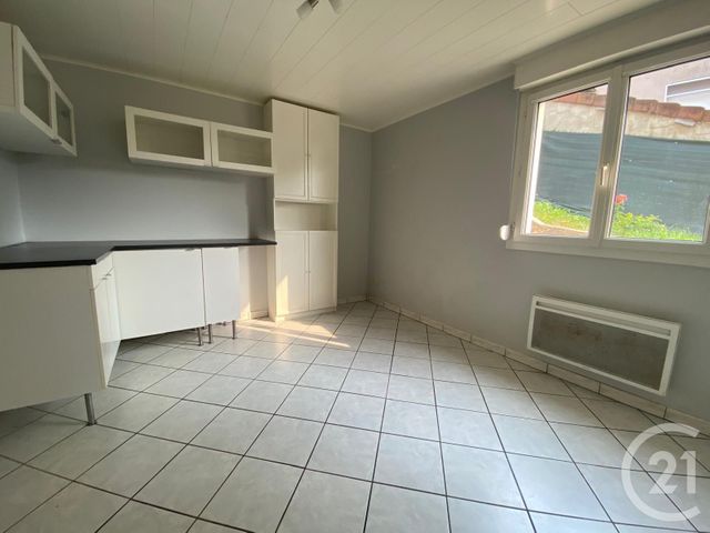 maison à louer - 4 pièces - 110.5 m2 - MORRE - 25 - FRANCHE-COMTE - Century 21 Avenir Immobilier